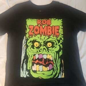 Original Rob Zombie Concert 2018 Black Graphic Tee with Green Monster Print